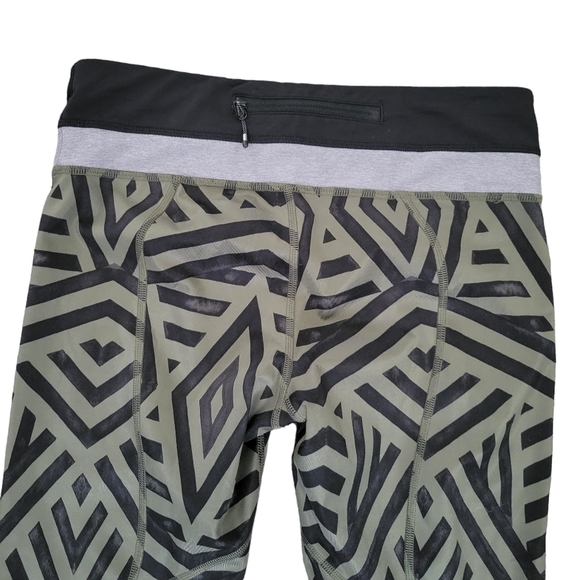 Lululemon Run Inspire Crop Leggings Full-On Luxtreme Chevron Shuffle Fatigue - Picture 4 of 7